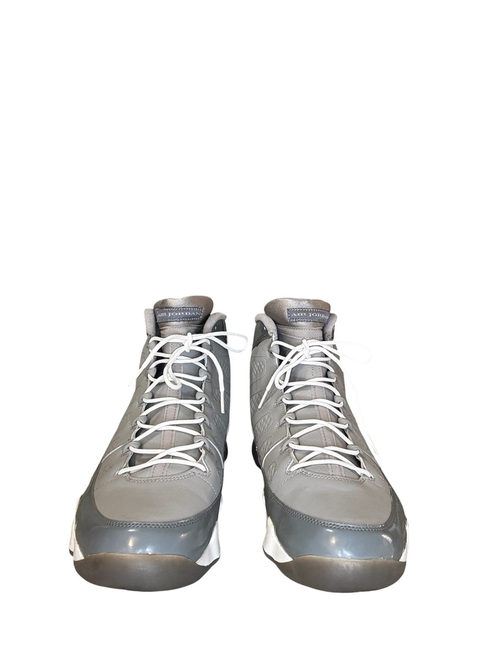 Nike Air Jordan 9 Retro in the "Cool Grey"
302370-015 - Picture 5 of 16